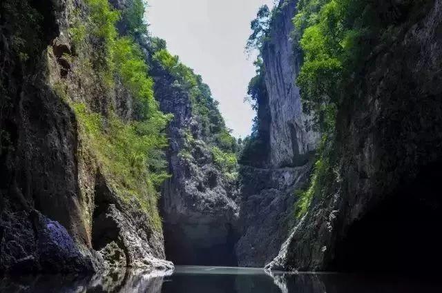 夏季溶洞避暑之旅，透心凉！快来了解一下