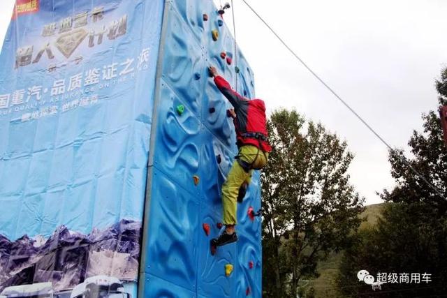 跟随重汽走川藏线 天险奇路遇铁骑 川藏线英雄汽车兵令人热血沸腾