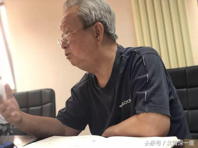 20年前他带头拆掉长安街的广告牌匾｜深度人物