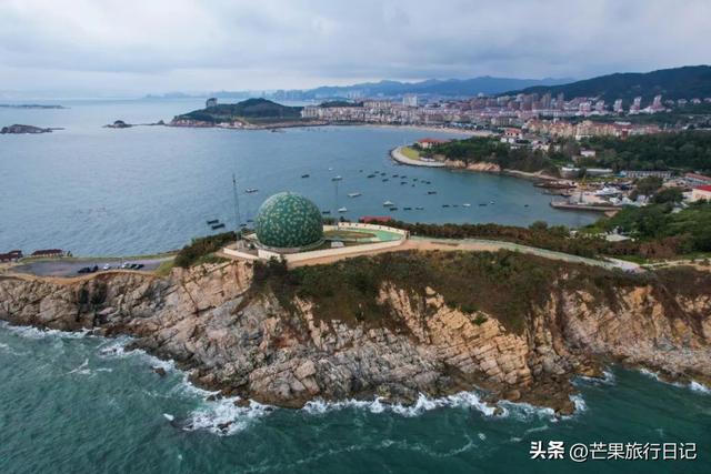 山东有座沿海城市，风景媲美大连，气候温和适合旅居养老