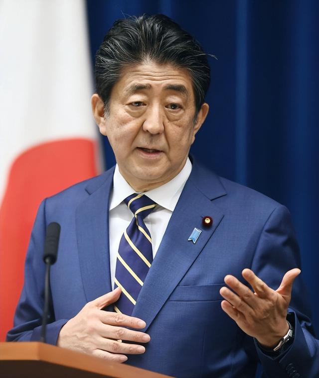 安倍晋三枪击事件的背后，美国如何控制整个日本？