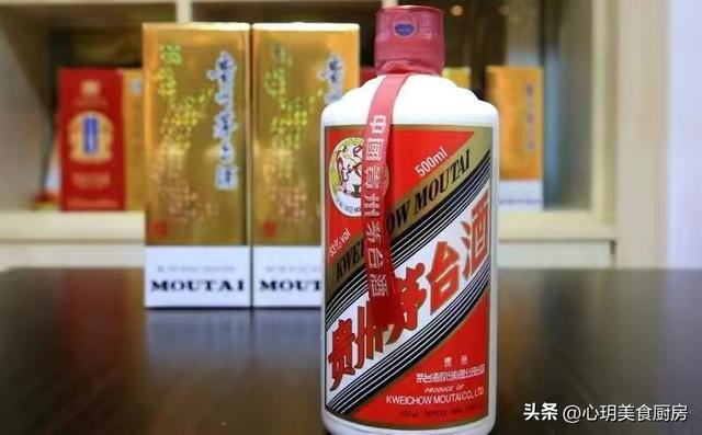 真正的粮食酒多少钱1斤？很便宜吗？60岁的酒厂老师傅告诉你答案