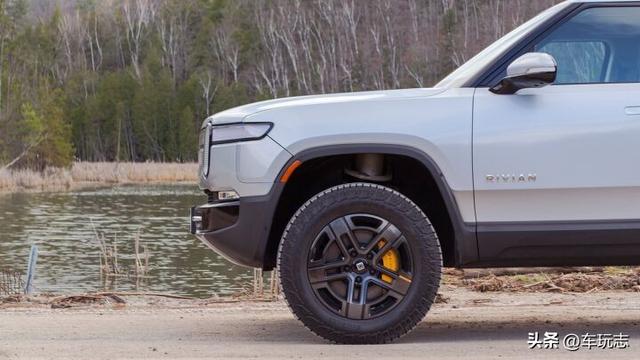 2024 Rivian R1T 评测：10万美元的电动皮卡