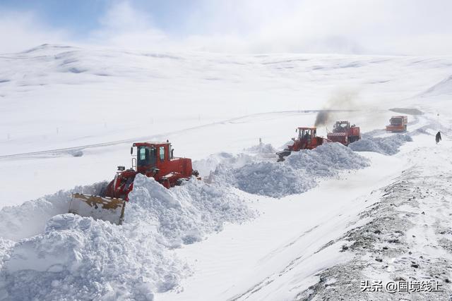 车成冰箱、人成冰棍！西藏阿里积雪50厘米56人被困