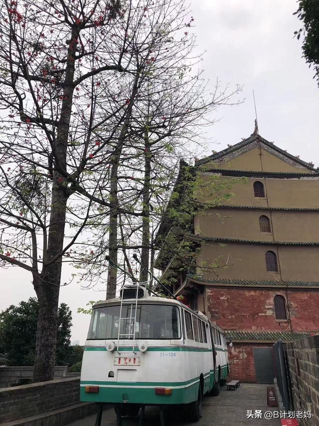 广州镇海楼：千年古城中轴线上的最高处，还“藏”着一座博物馆