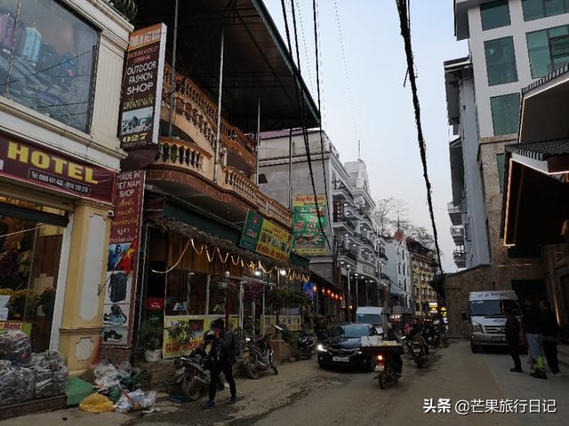 云南行第25天，河口到越南，住宿35万越南币一晚