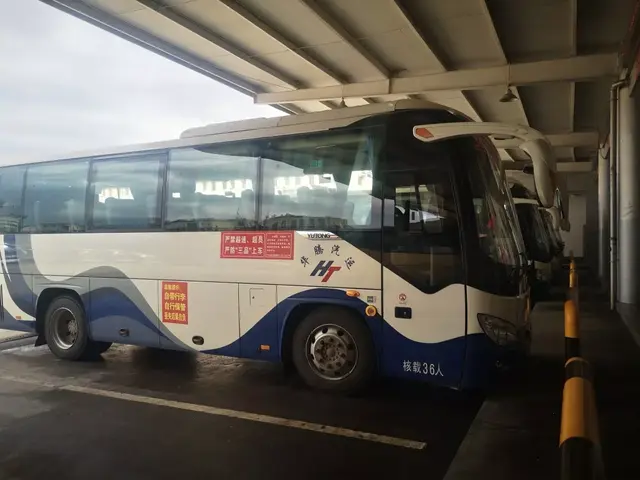 到平江天岳汽车站乘车 必须事先办好“出行证明”